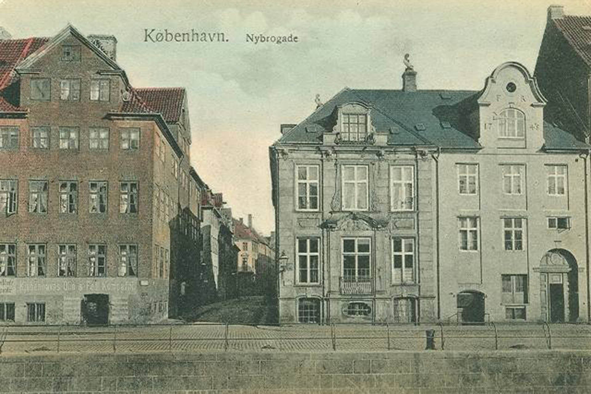 Zieglers Gård, Nybrogade 12/Gammel strand.